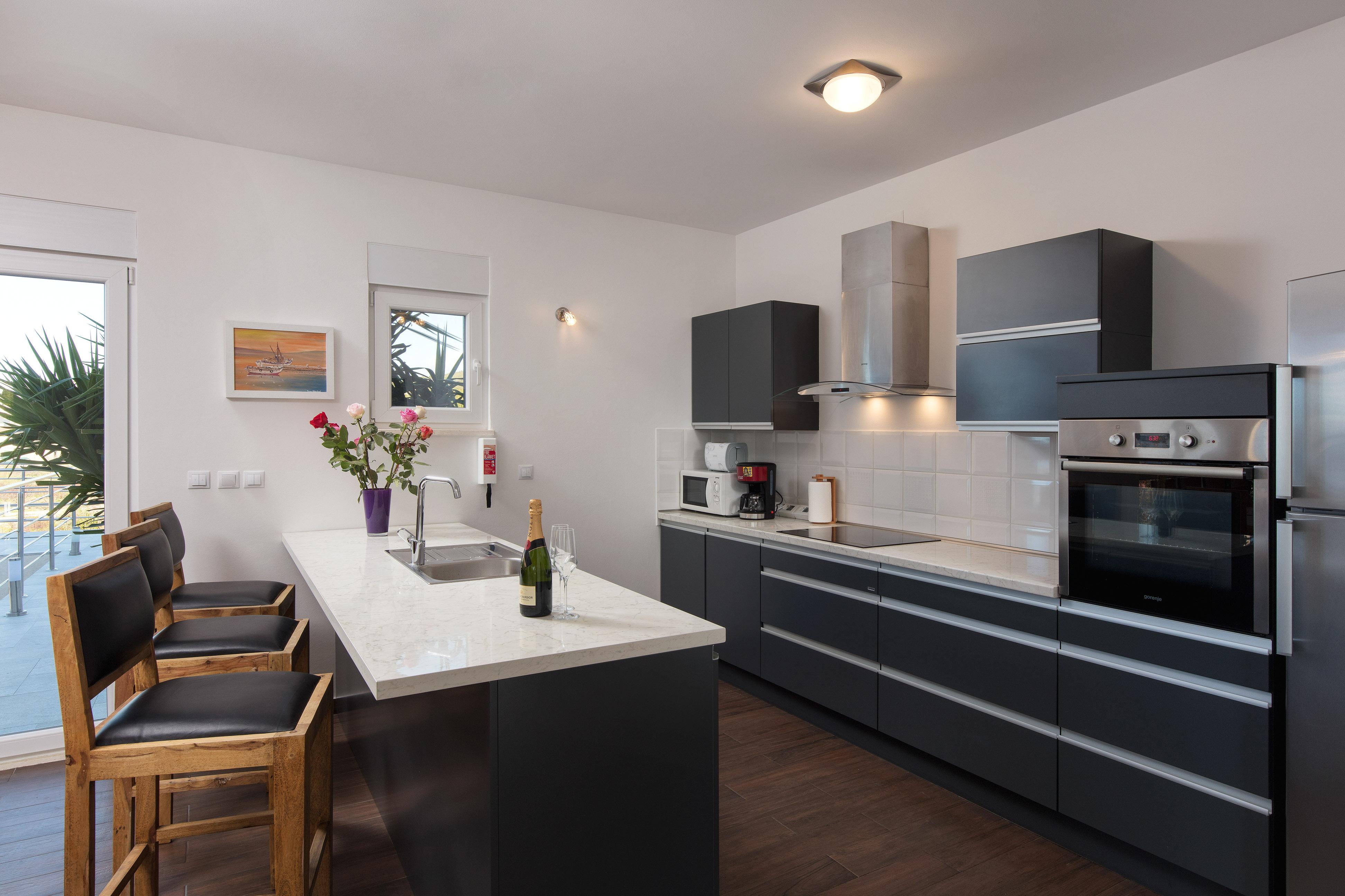 Villa Mermaid Your Croatian Haven With Luxury Pool And Scenic Views Podstrana Luaran gambar