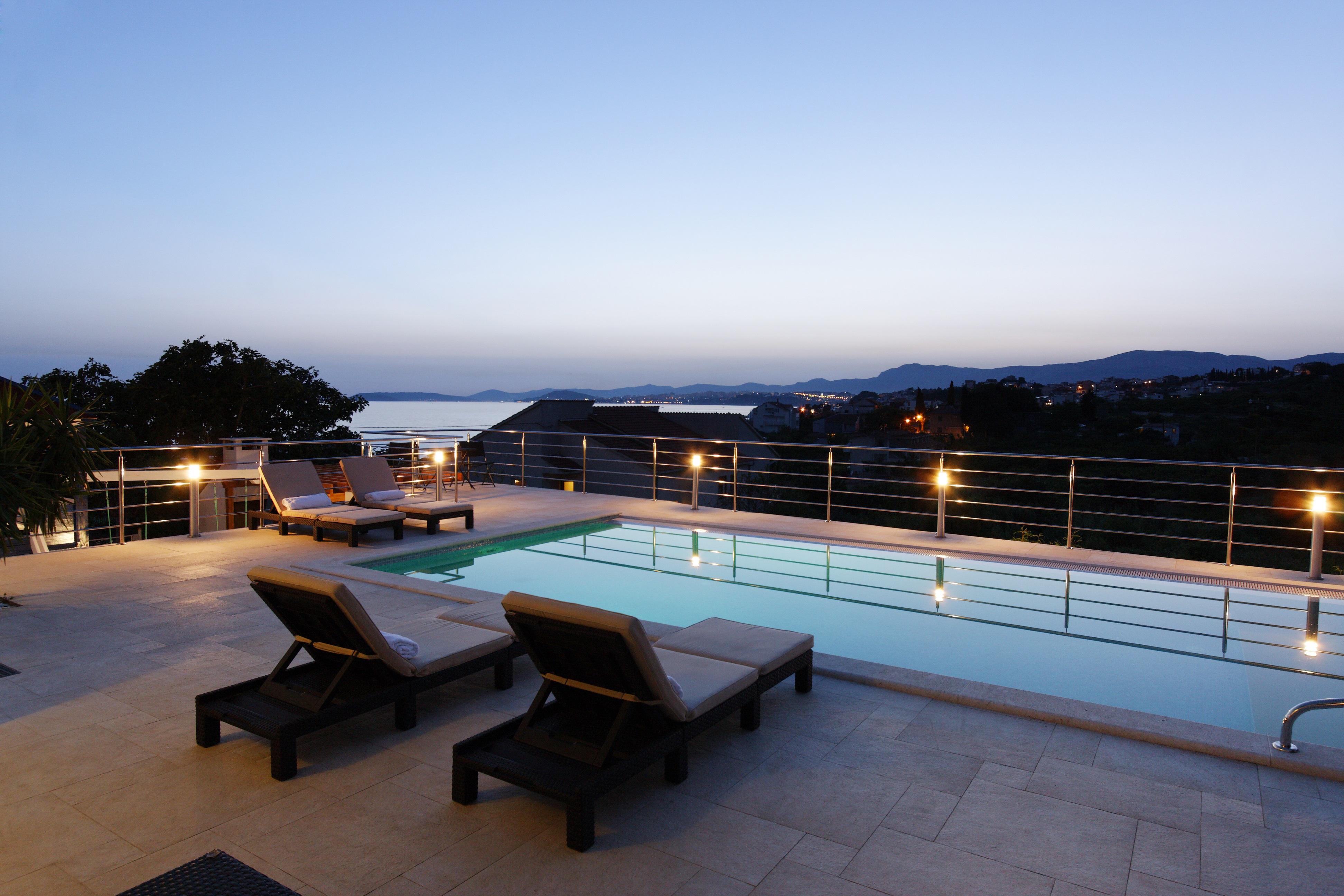 Villa Mermaid Your Croatian Haven With Luxury Pool And Scenic Views Podstrana Luaran gambar