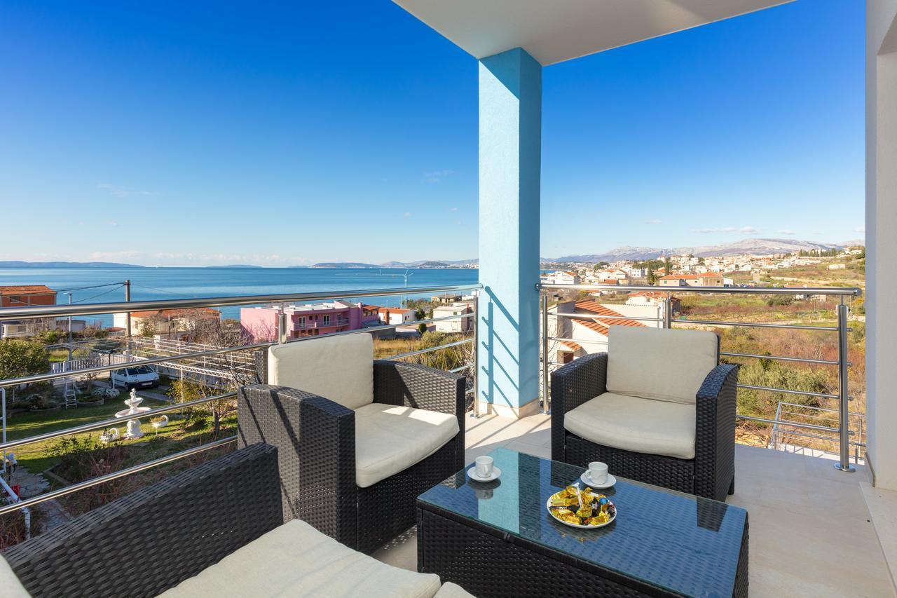 Villa Mermaid Your Croatian Haven With Luxury Pool And Scenic Views Podstrana Luaran gambar